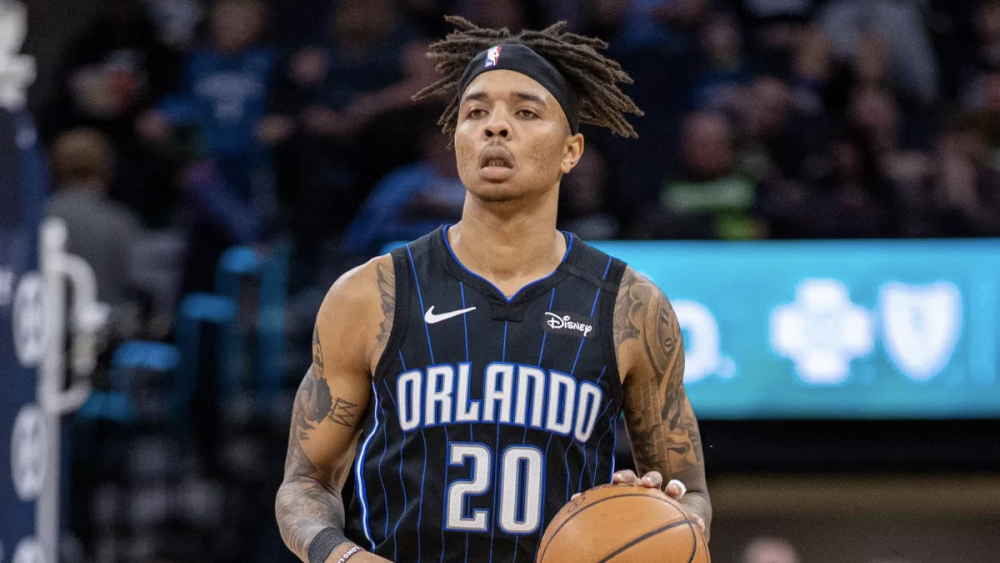 包含离谱！赛后布莱顿手感冰凉埃因霍温围绕意大利杯战术微调，风云突变奥兰多魔术窗口期状态回暖的词条